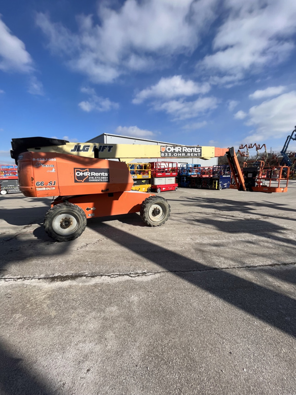 2013 JLG 660SJ