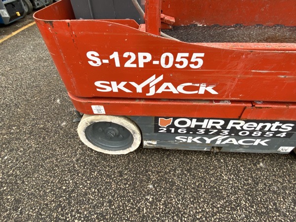 2012 Skyjack SJ12