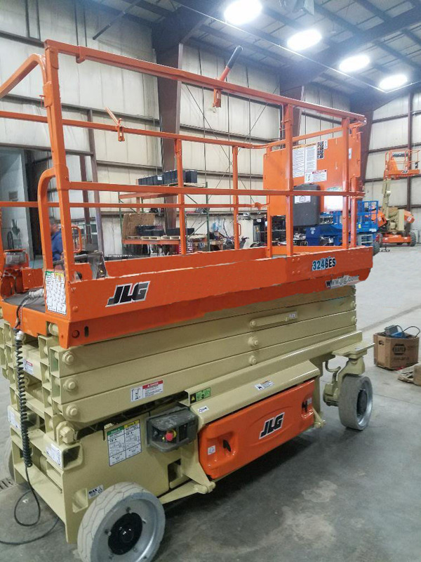 2011 JLG 3246ES