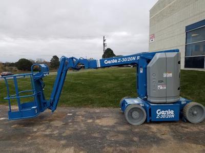 2011 Genie Z-30/20N RJ