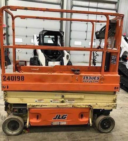 2016 JLG 1930ES