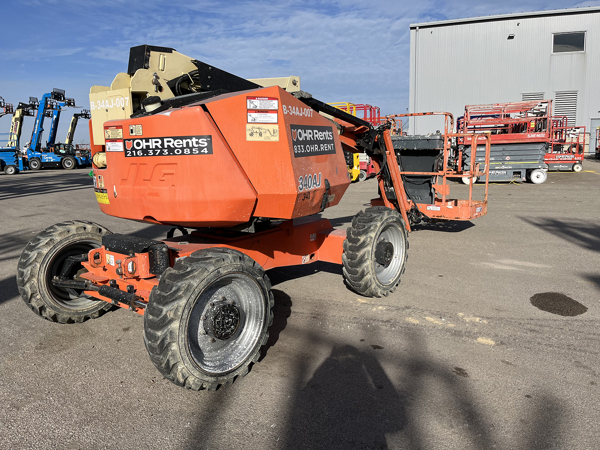 2016 JLG 340AJ