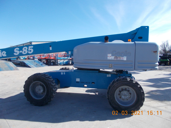 2005 Genie S-85