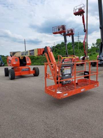 2015 JLG 660SJ