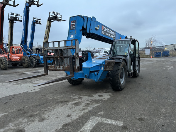 2012 Genie GTH-1056