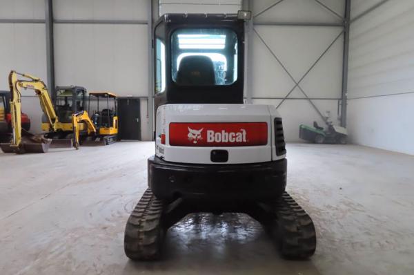 2016 Bobcat E35