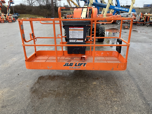 2013 JLG 600S