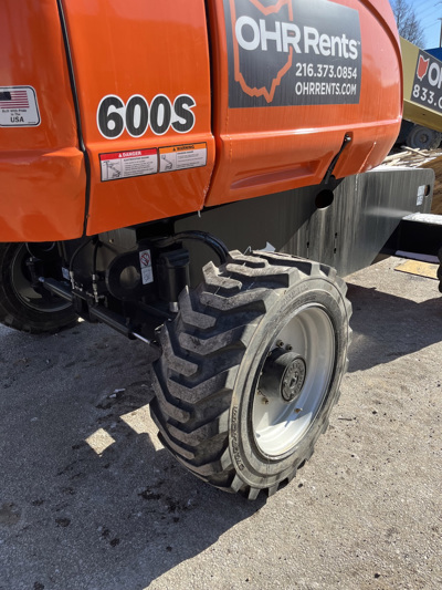 2013 JLG 600S