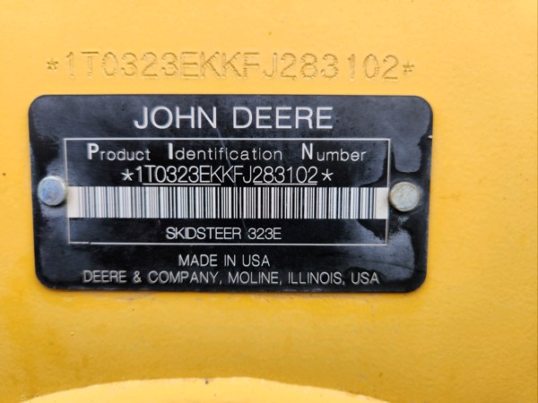 2015 John Deere 323E