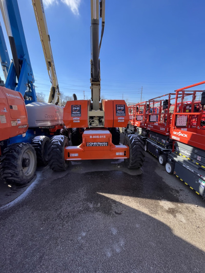 2016 JLG 800S