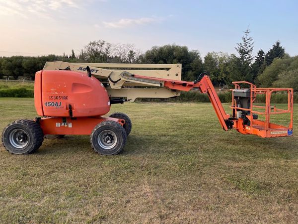 2007 JLG 450AJ