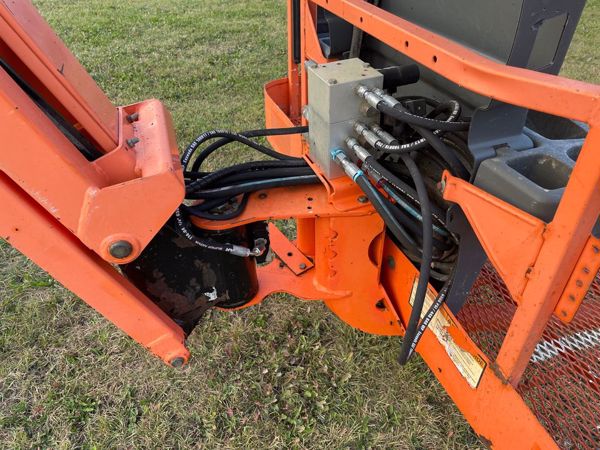 2007 JLG 450AJ