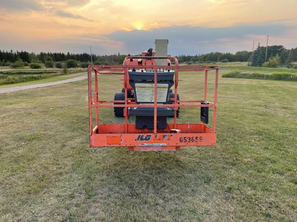 2007 JLG 450AJ