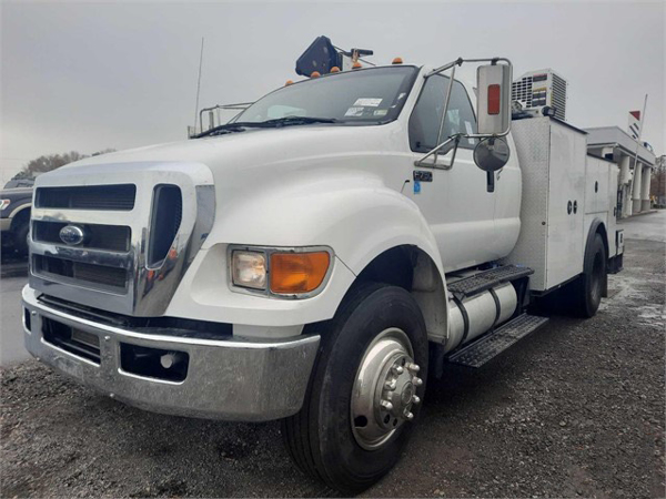 2015 Ford F750 Super Duty XL