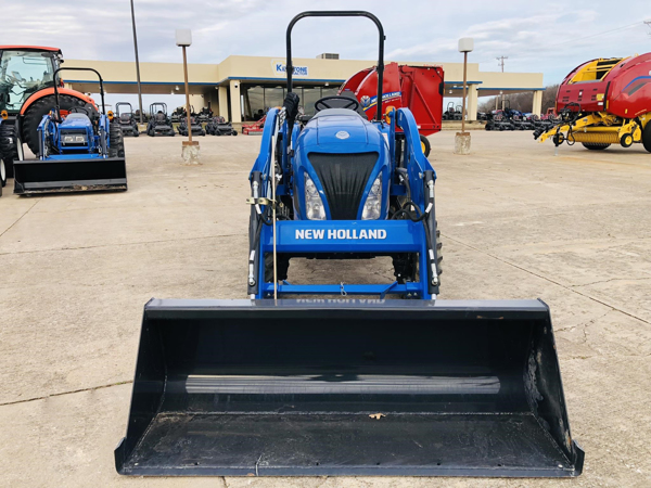 2022 New Holland Workmaster 35