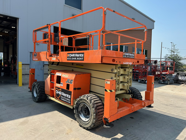 2017 JLG 4394RT