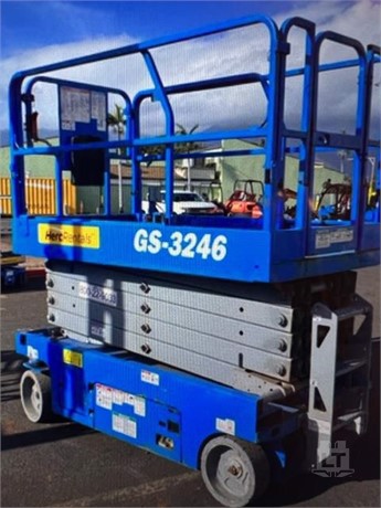 2018 Genie GS-3246