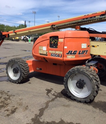 2012 JLG 600AJ