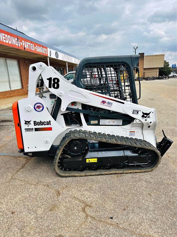 2018 Bobcat T590