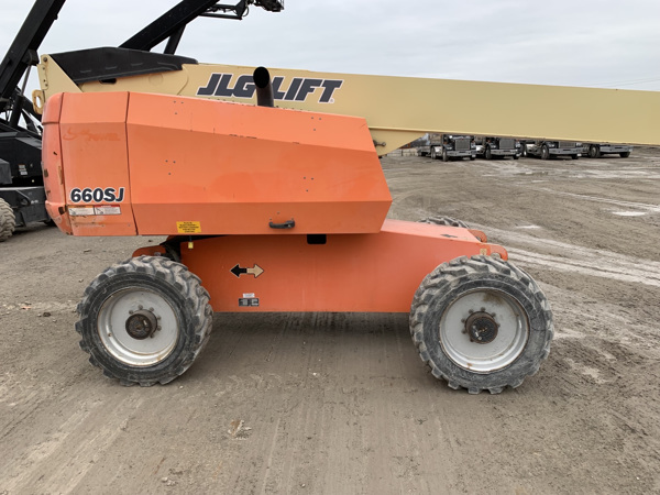 2011 JLG 660SJ