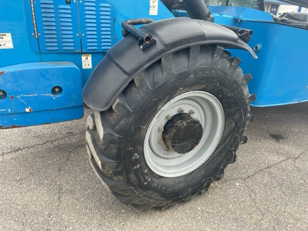 2015 Genie GTH-1056