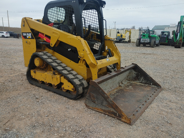 2017 CAT 239D