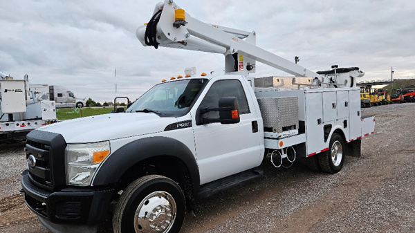 2012 Ford F550