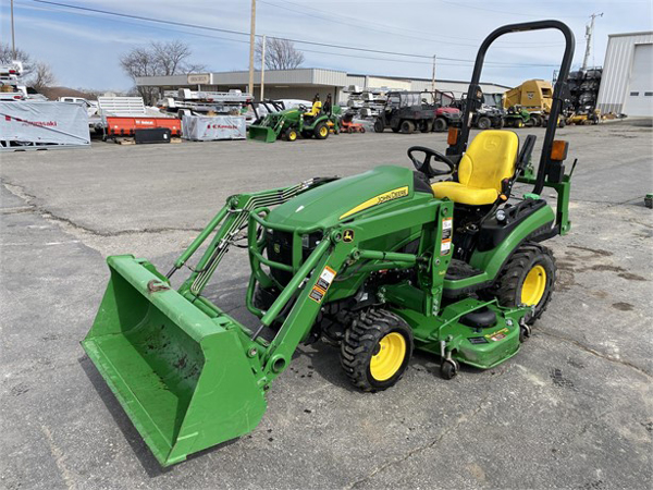 2016 John Deere 1025R - Used Tractor Loaders in Maryville, MO, ID#263029