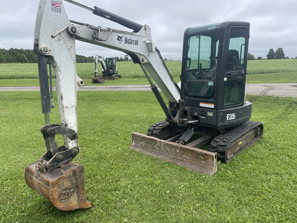 2017 Bobcat E35i