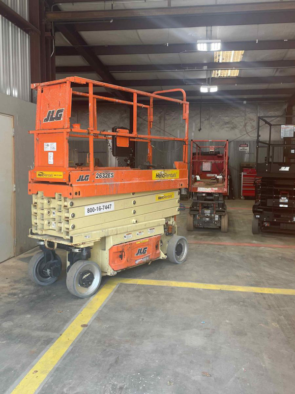 2017 JLG 2632ES