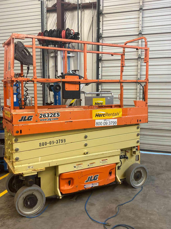 2016 JLG 2632ES