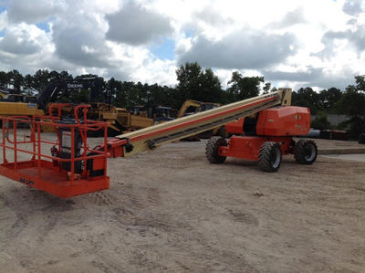 2015 JLG 800S