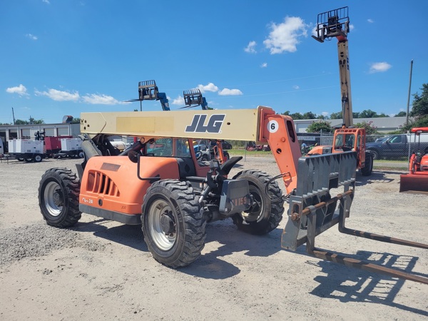 2006 JLG G6-42A