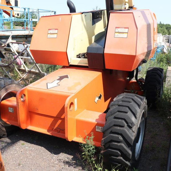 2012 JLG 660SJ