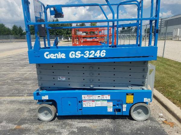 2007 Genie GS-3246