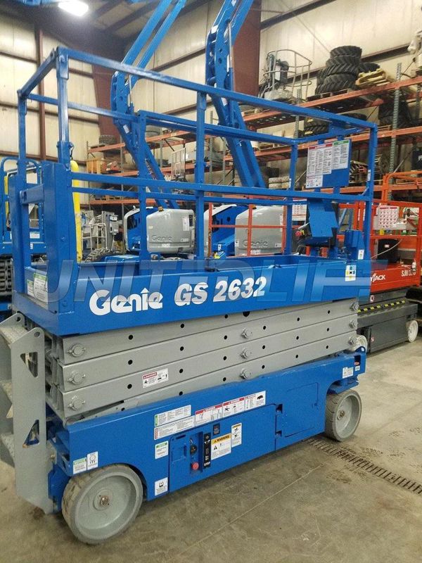 2011 Genie GS-2632