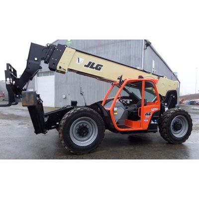 2019 JLG 1055