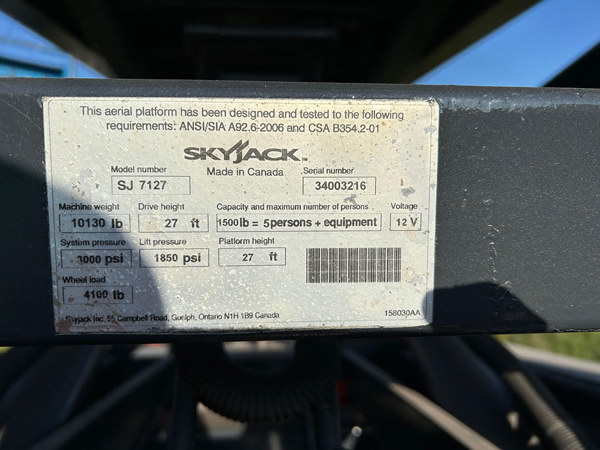 2015 Skyjack SJ-7127RT