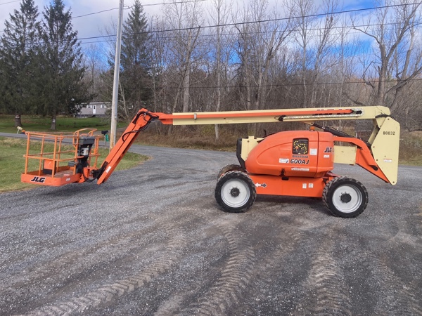 2009 JLG 600AJ