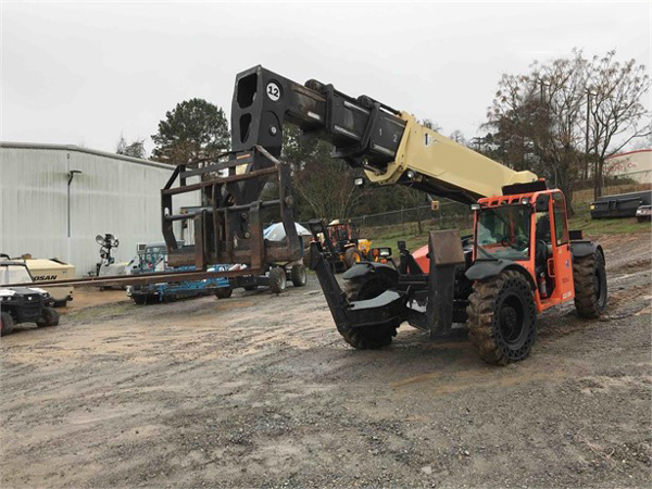 2013 JLG G12-55A