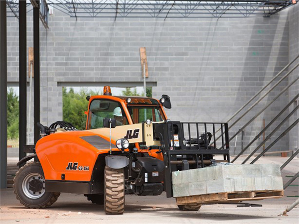 2024 JLG G5-18A