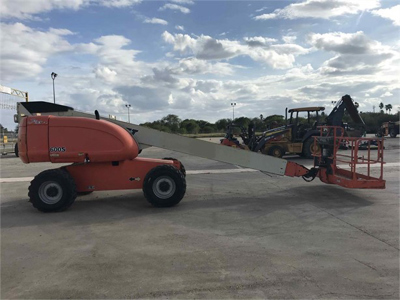 2007 JLG 600S