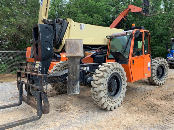 2014 JLG G10-55A