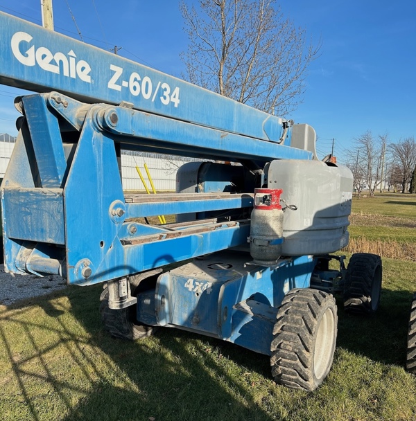 2011 Genie Z-60/34