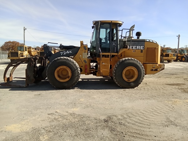 2016 John Deere 724K