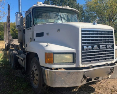 2002 Mack CH613