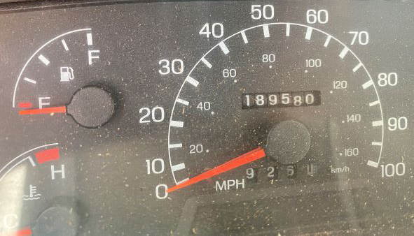 2000 Ford F650