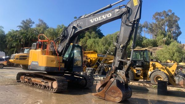 2017 Volvo ECR235EL