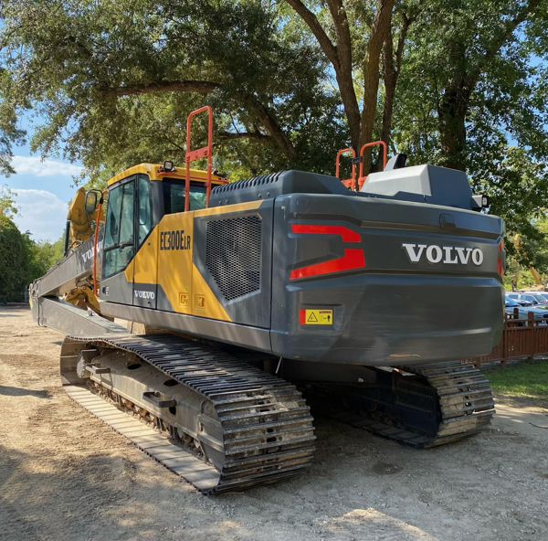 2021 Volvo EC300ELR