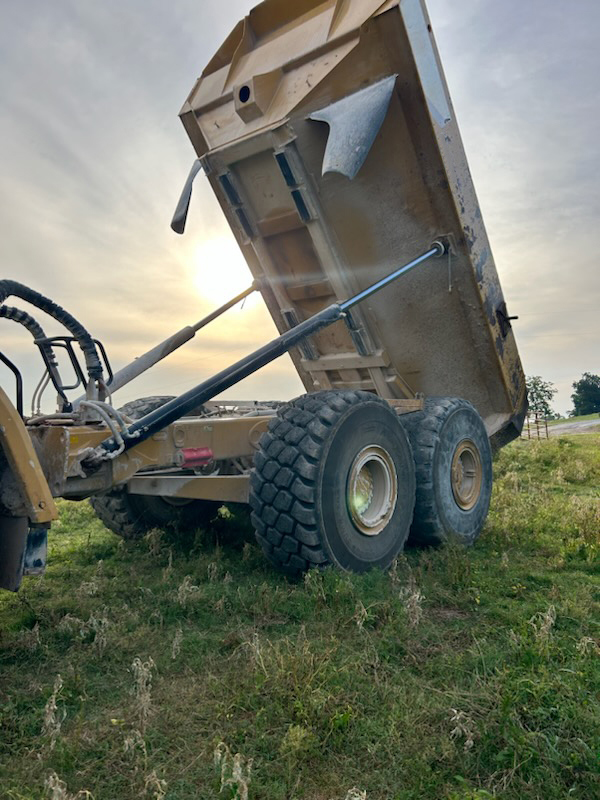 2012 CAT 740